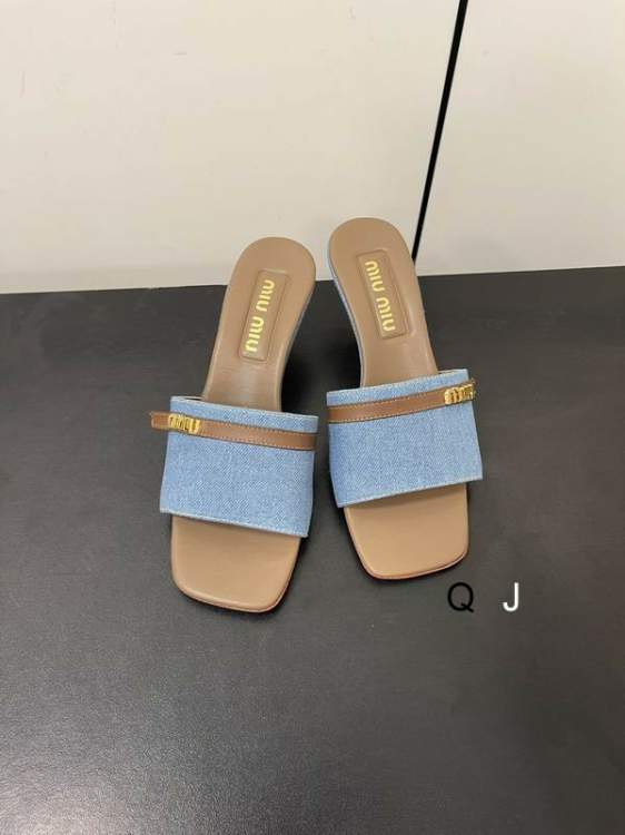 Picture of Miumiu Shoes _SKUMiuMiusz35-40XJ090718063